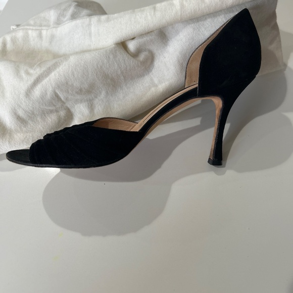 Shoes - Picture 3 of 3